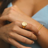 Zale Ring, Gold